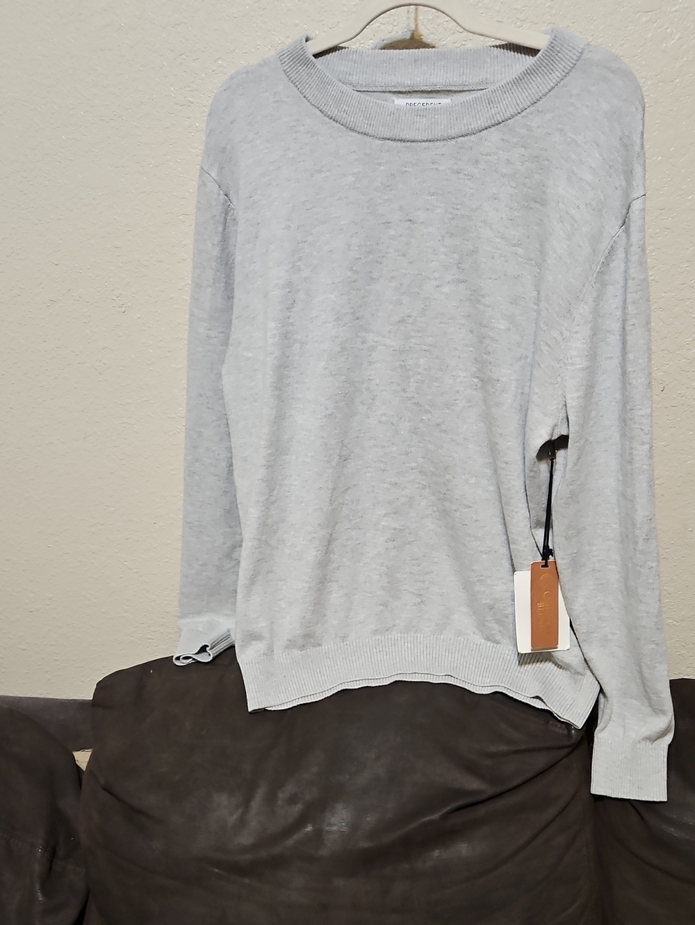 Precedent Cashmere Blend Light Gray Scoopneck Crew Sweater